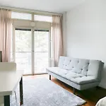 --2ndhomes Kluuvi Apartments-- *